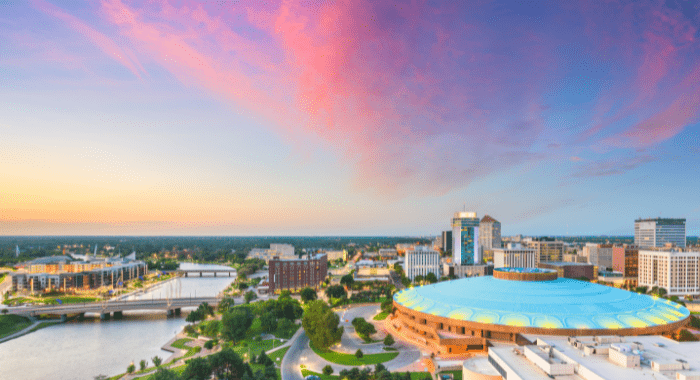 Wichita Date Night Ideas copyright Sean Pavone from Getty Images on Canva